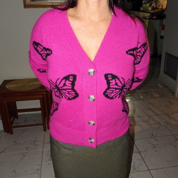 Runway Cardigan Sweater Pink butterfly button down - Picture 1 of 7